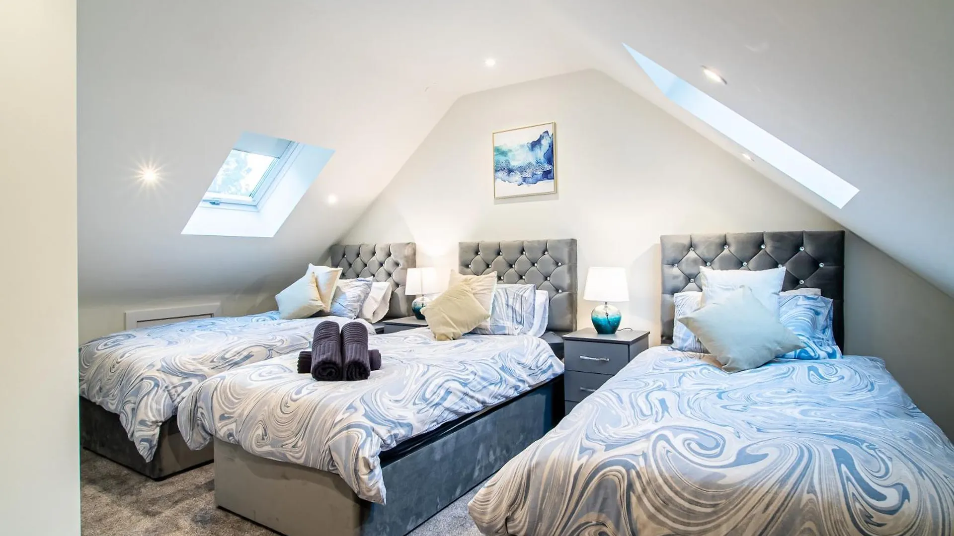 Apartament Modern 4-Bed Townhouse, Conveniently Located Near Leeds City Centre - Perfect For Corporate Stays Wielka Brytania